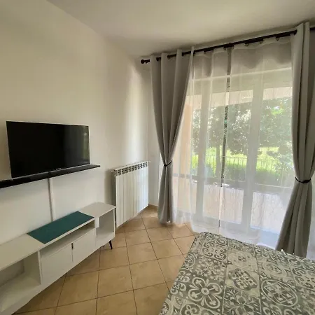 Apartment Lake-vibes Le Magnolie